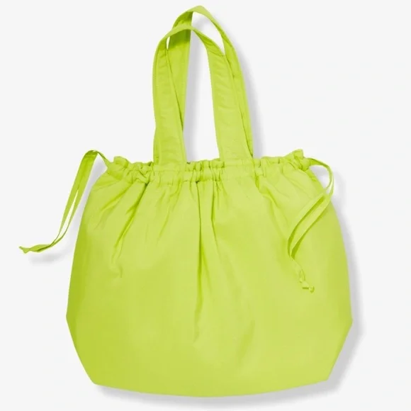 25 Piece Cosmetic Bundle with large makeup/travel bag - Picture 1 of 7